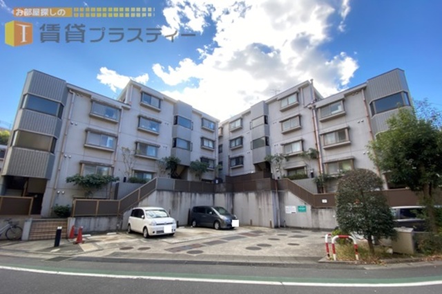 建物外観　どうどうた佇まい。。。