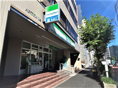 コンビニ　ファミリーマート台東1丁目店（コンビニ）まで186m
