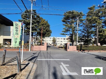 高校・高専　私立関東学園大学附属高校（高校・高専）まで3851m