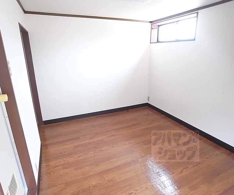 居室・リビング　明るお部屋です。