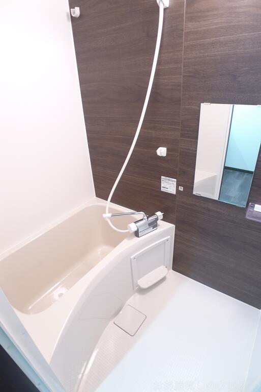 バス・シャワールーム　（写真は同仕様）