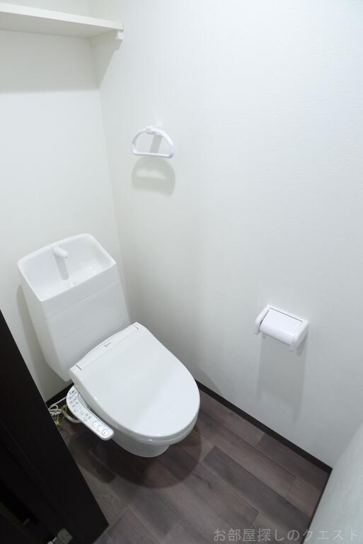 トイレ　（写真は同仕様）