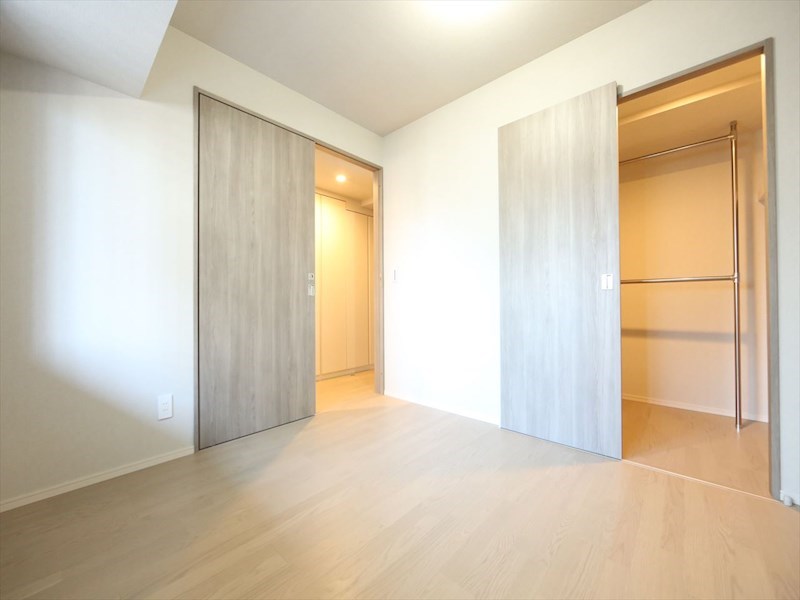 その他部屋・スペース　洋室6帖　ウォークインクローゼット付（収納充実してます）