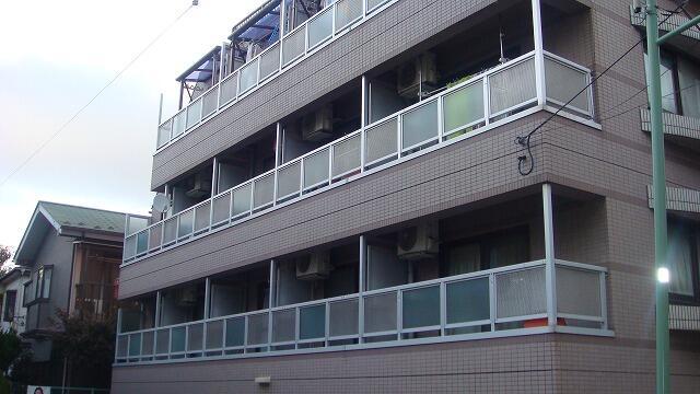 建物外観　?