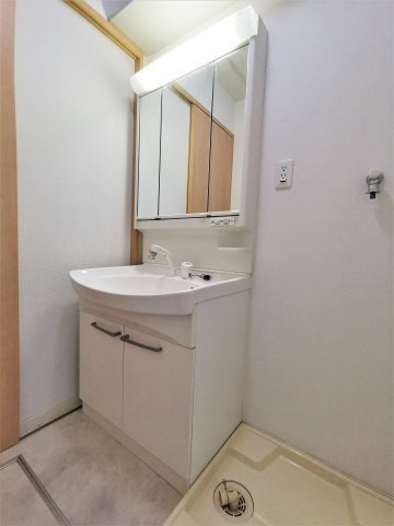 洗面設備　同施工業者、別物件、類似間取りのイメージ写真です
