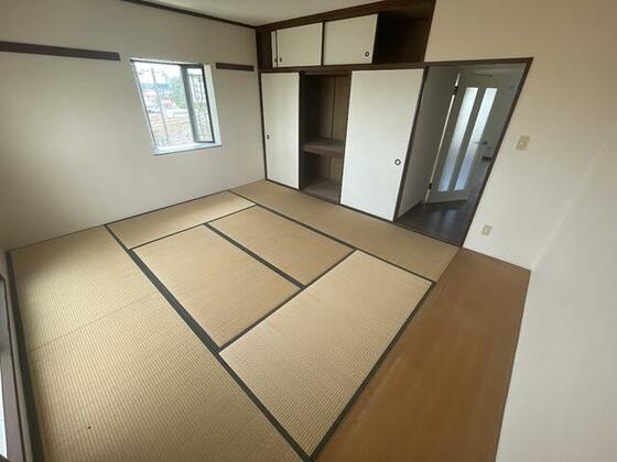 その他部屋・スペース　和室８帖