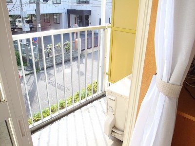 その他　バルコニー付き物件になります。