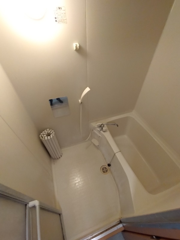 バス・シャワールーム　※他部屋参考写真
