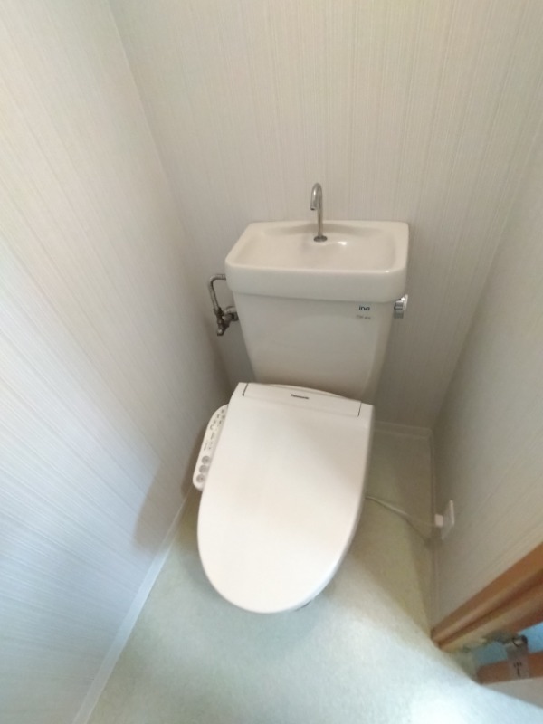 トイレ　※他部屋参考写真