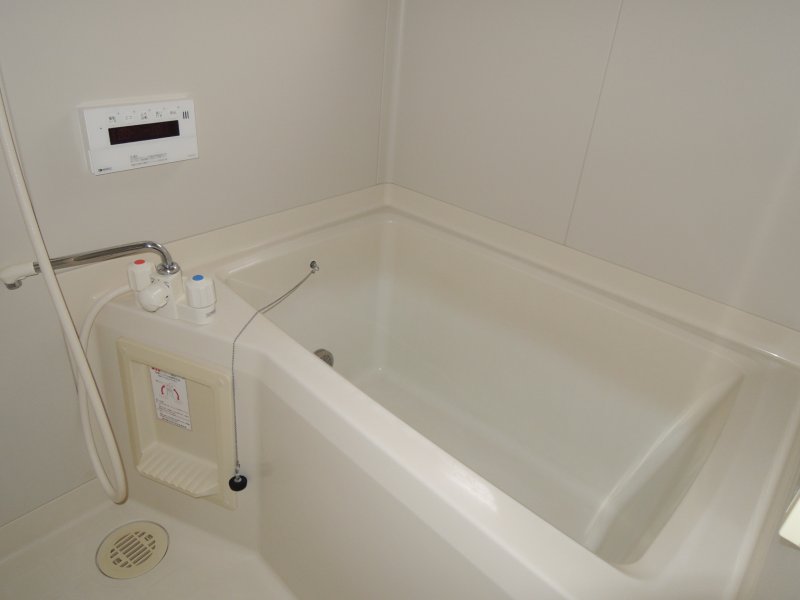 バス・シャワールーム　バスルーム・トイレの独立設計で快適な毎日（他室参照）