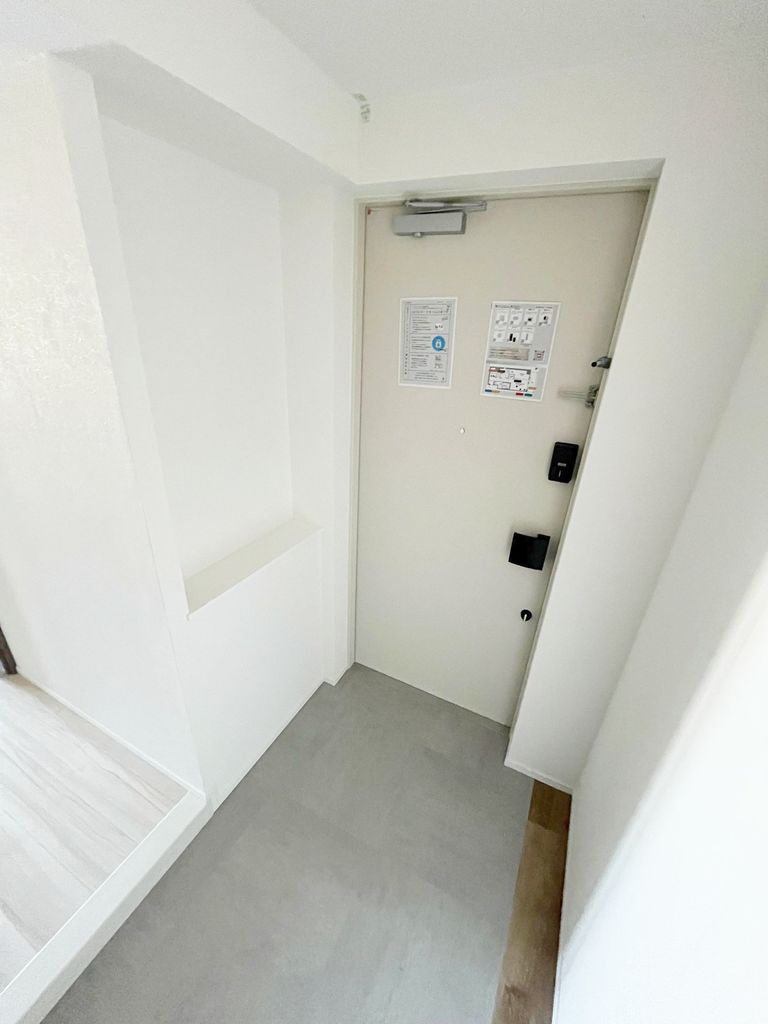玄関　玄関