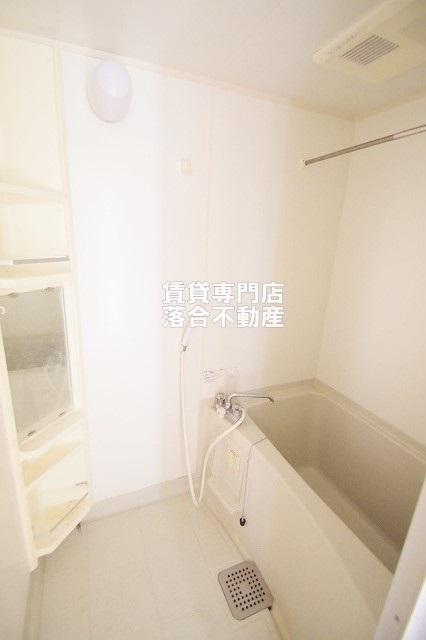 バス・シャワールーム　ゆったり過ごせるお風呂