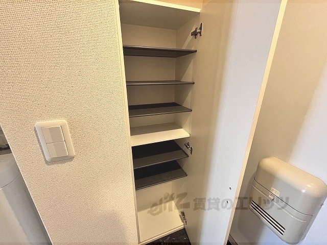 クレイノコンフォール杭瀬北新町の内装写真