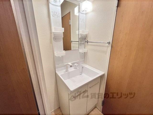 クレイノコンフォール杭瀬北新町の内装写真