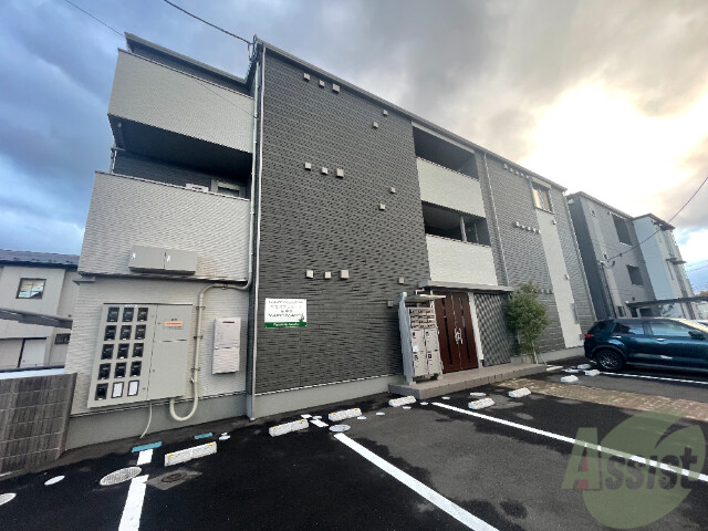 建物外観　仙台市泉区泉中央一丁目「パセオプラシード泉中央」