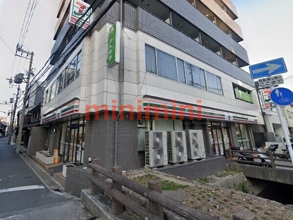 コンビニ　セブンイレブン茨木宮元町店（コンビニ）まで210m