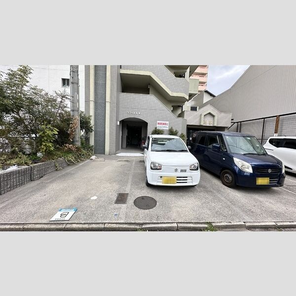 その他　駐車場