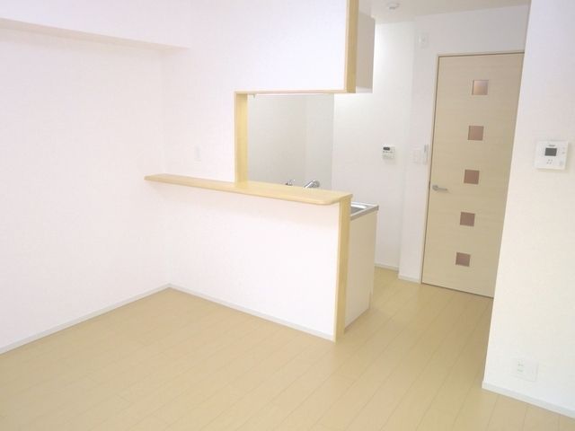 居室・リビング　★お洒落なカウンターキッチンのある１ＬＤＫです★