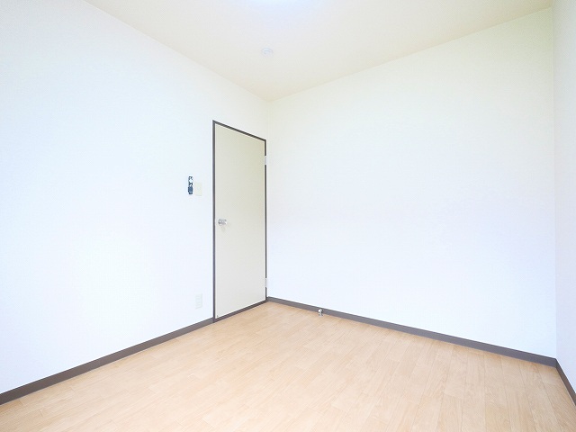 その他部屋・スペース　使い勝手のいい寝室です