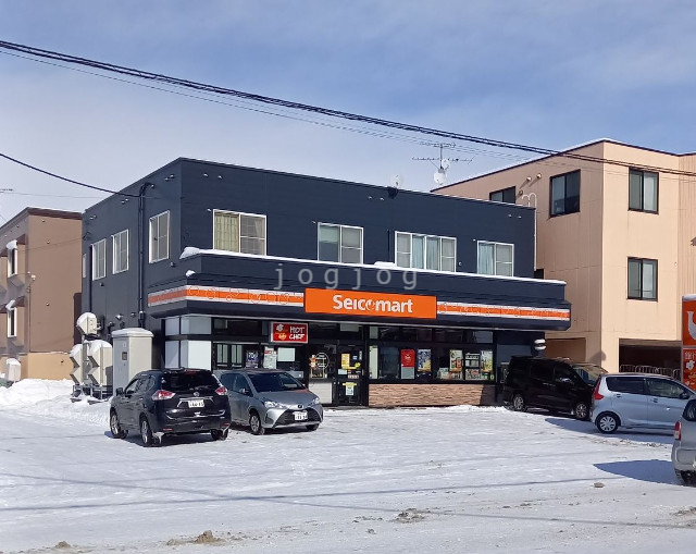 コンビニ　セイコーマート北広島中央店（コンビニ）まで83m