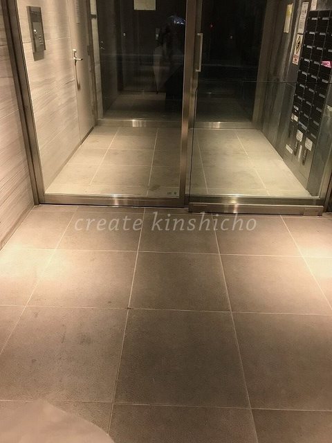 エントランス　エントランス