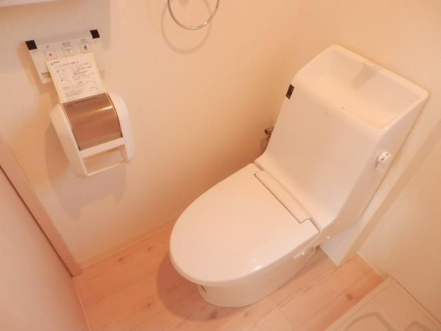 ハウス&パーク五反野のトイレ写真