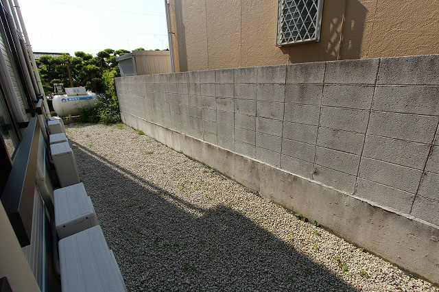 バルコニー　写真は103号室イメージです。（左右反転です）