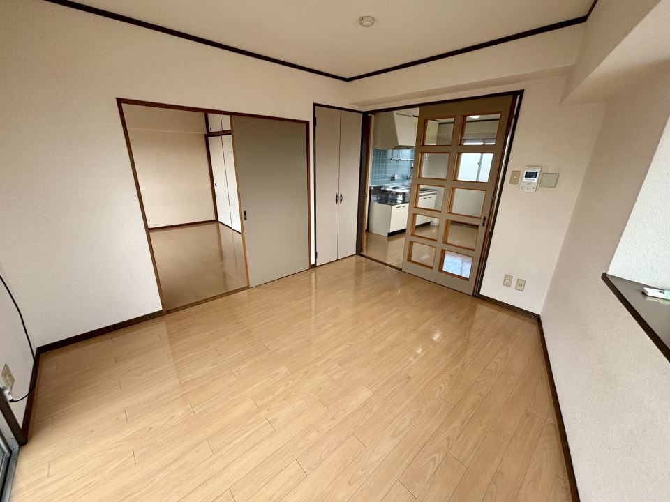 ヨーロピア高麗の居間写真
