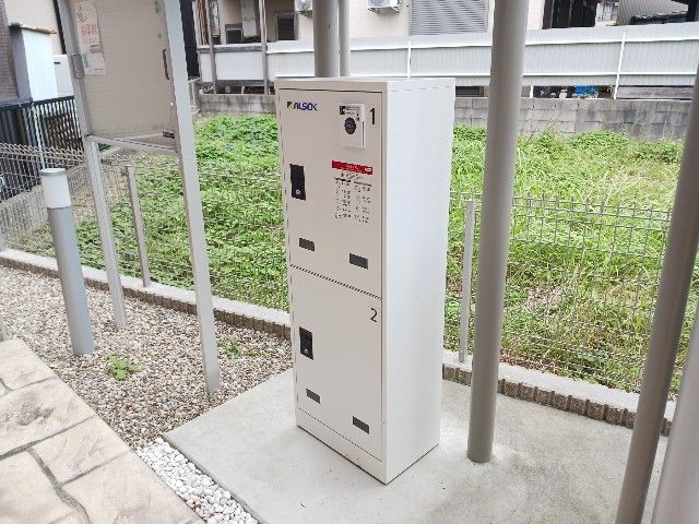 地下鉄名港線 日比野駅 徒歩13分 2階建 築3年の外観写真