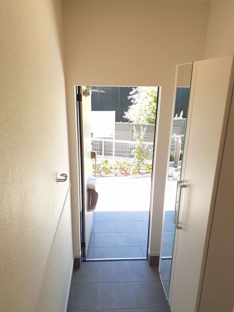 玄関