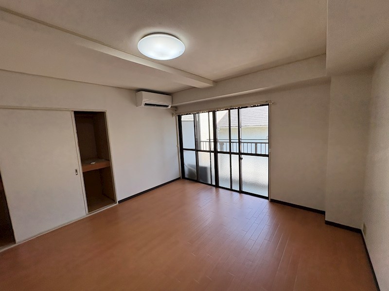 柳本マンションの内装写真