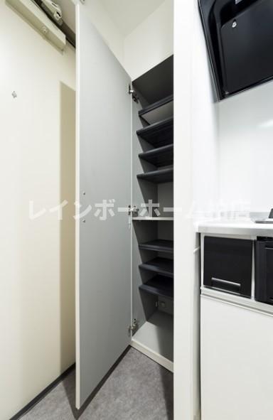 玄関　落ち着いた玄関です