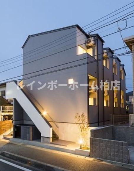 建物外観　外はこのようになっています