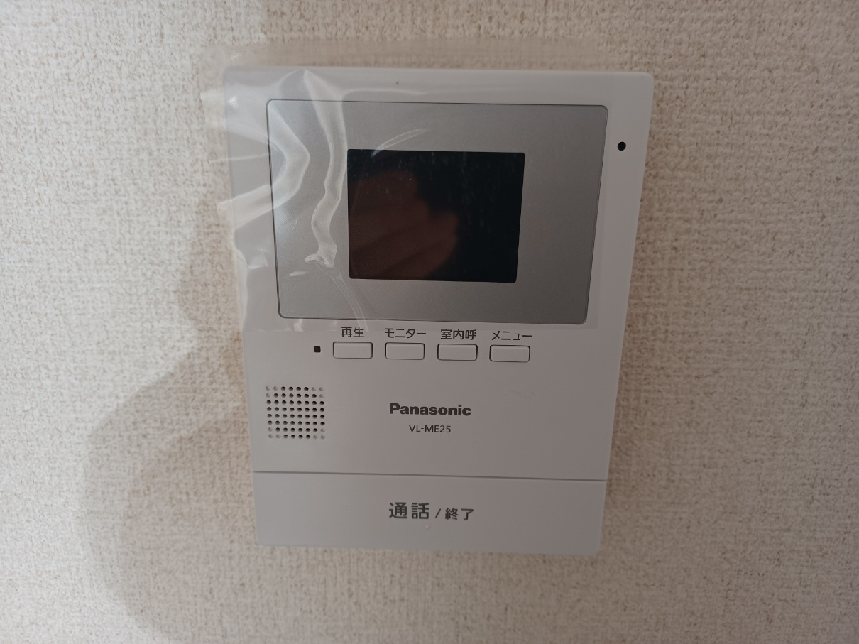 セキュリティ　モニター付きインターホン