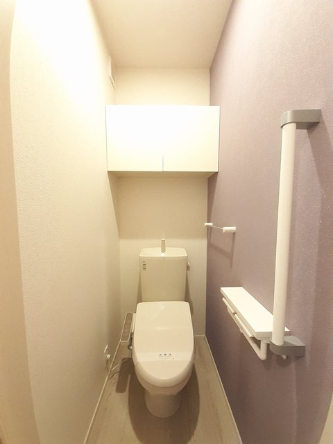 【カルマティ　Ｂのトイレ】