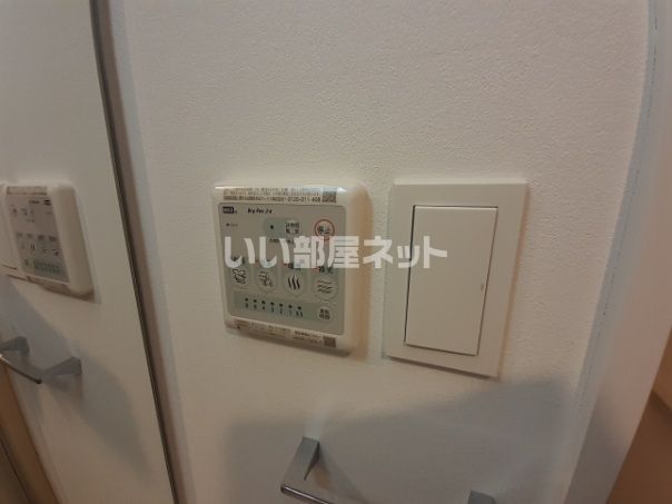 【神戸市兵庫区佐比江町のマンションのその他設備】