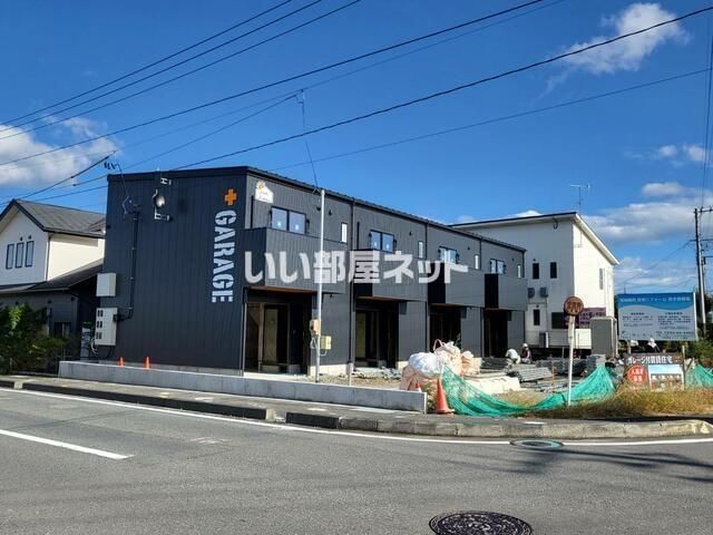 ガレージハウス国見町の建物外観