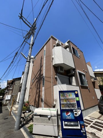 【ハーモニーテラス平野宮町の建物外観】