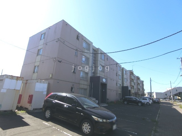パークハイツＢの建物外観