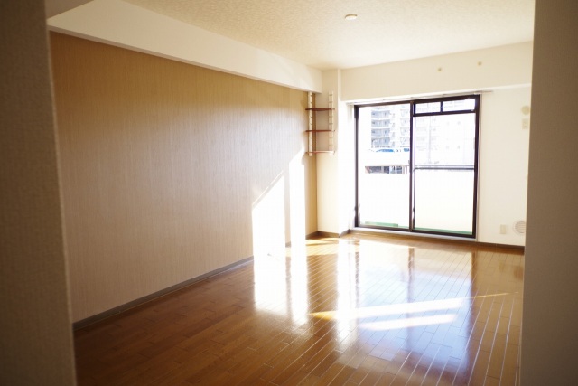 居室・リビング　別の部屋の写真です。