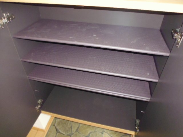 玄関　シューズボックス