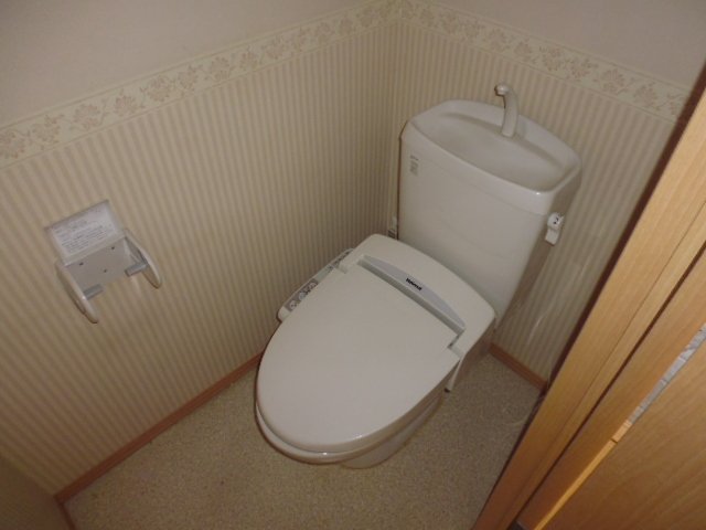 トイレ　シャワー付きトイレ