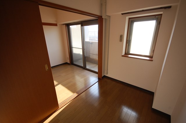 その他部屋・スペース　洋室３．５帖は寝室にピッタリ。