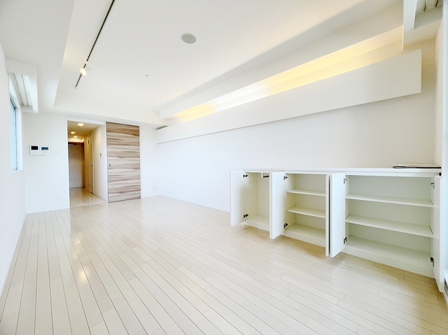 その他部屋・スペース　可動式収納棚