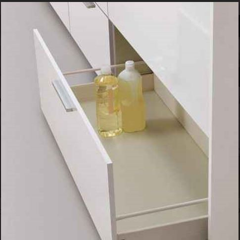 収納　同一施工会社。同一仕様内装です。