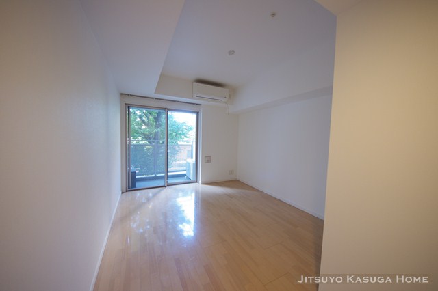 居室・リビング　※別部屋参考写真