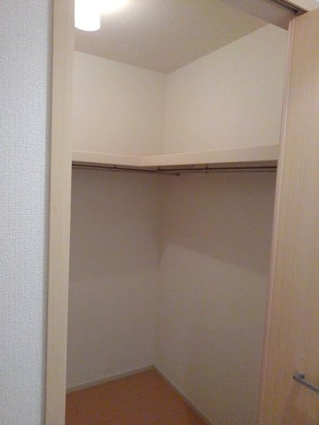 収納　こまごまとしたものを収納できそうですね