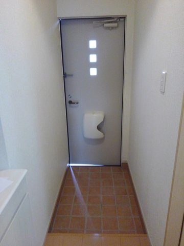 玄関　明るい玄関です
