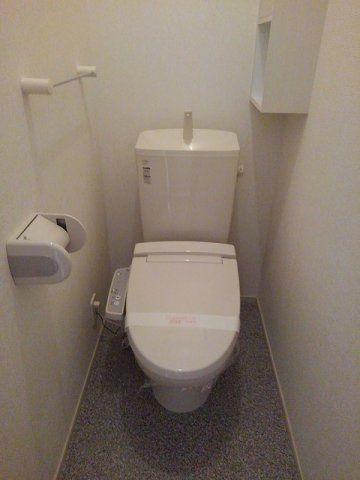 トイレ　トイレもきれいです