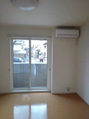 居室・リビング　ゆったりとした居間です